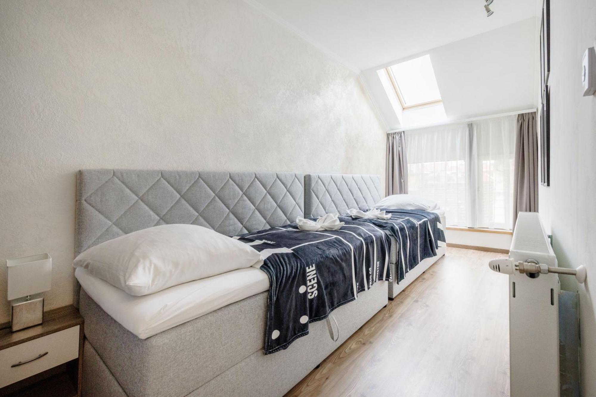 Backstage Loft Apartment Budapest Bagian luar foto